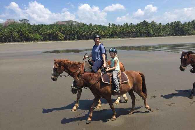 Horseback riding through the beaches of Esterillos near Jaco - The Itinerary: What to Expect