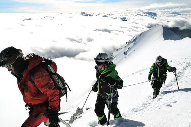 Huayna potosi 6088m. 3 day Climb - Authentic Experience and Practical Tips