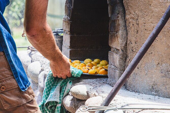 Lujan Deluxe - Full day - Premium Wine Tour with Gourmet Lunch - What Makes This Tour Stand Out?