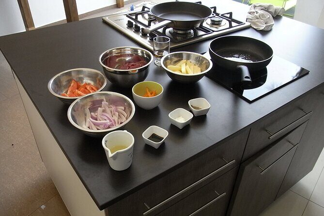 Market Tour, Tasting of 35 Fruits, and 4-Course Peruvian Cooking Class in Lima - Why This Tour Offers Great Value