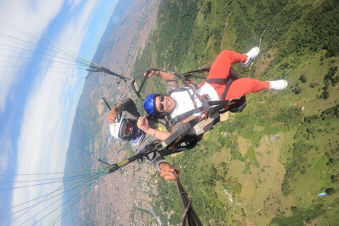 Medellin Paragliding Tour - An In-Depth Look at the Medellin Paragliding Tour
