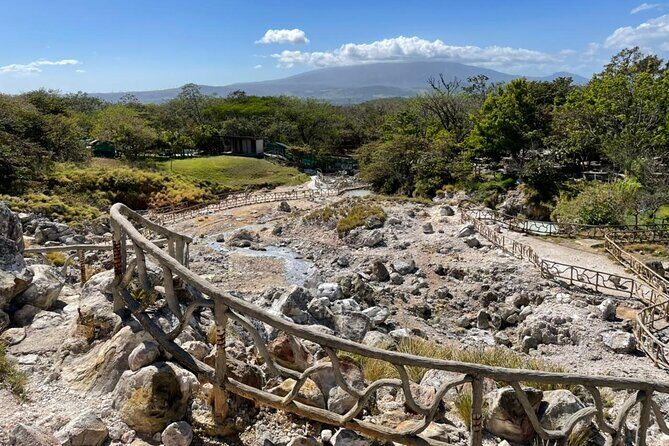 Miravalles Volcano: Hike Secondary Crater & Hot Springs Jungle - Discovering Miravalles Volcano: An Adventure for Nature Lovers