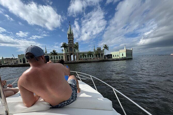 Morning Boat Tour in Rio  Iconic Landmarks, Drinks and Snacks - What Travelers Say
