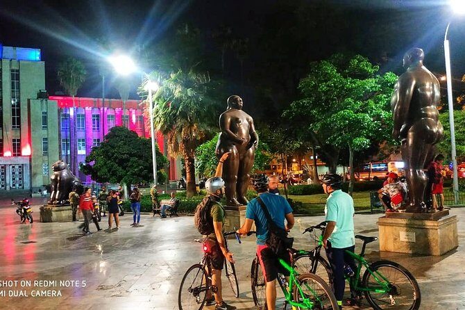 Night Bike Tour In Medellin, Typical Snacks, Beer and Spectacular Viewpoints - Meeting Point and Duration