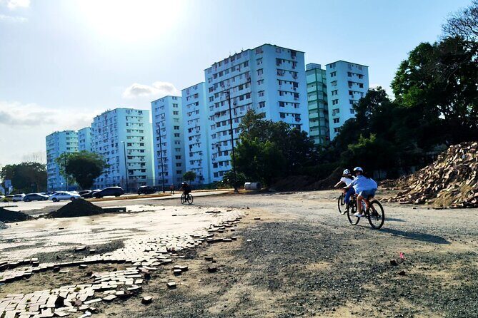 Panama Canal Zone Bike Tour By Paradox Experience - FAQ
