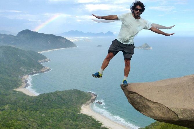 Pedra do Telégrafo Hiking & Relax in a Wild Beach - Who Will Love This Tour?