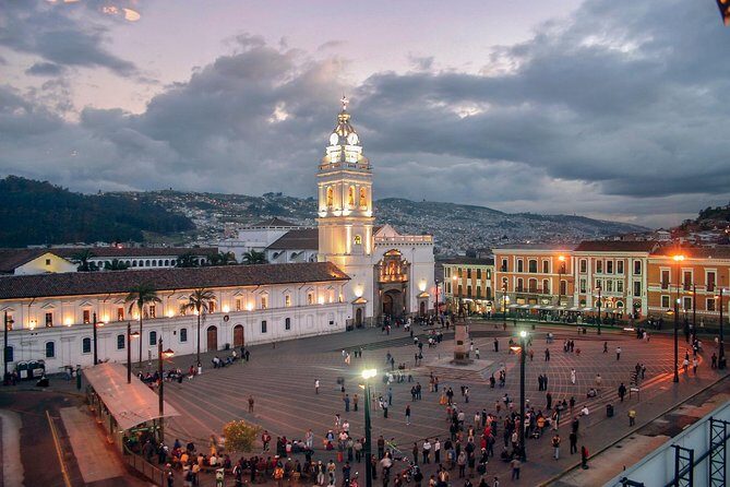 Personalized Quito City Tour with Teleférico and Mitad del Mundo - FAQ