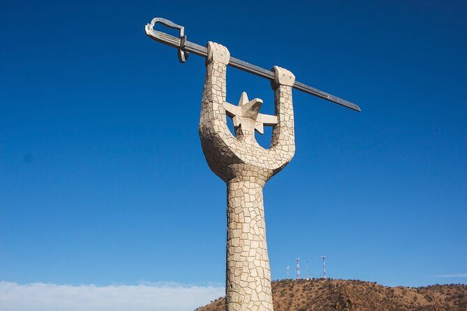 Portillo and Laguna del Inca Tour with Lunch at Hotel Portillo - Practical Tips and Considerations