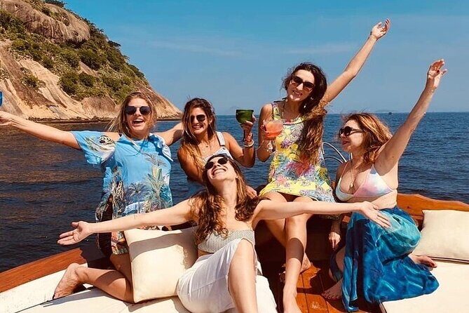 Private Boat Tour In Rio  Tour With Barbecue and Drinks - Who Is This Tour Best For?