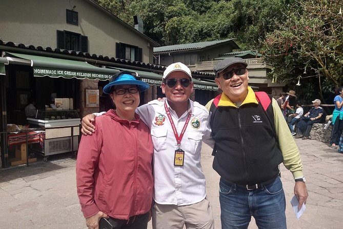 Private Professional Guide in Machu Picchu from Aguas Calientes - Who Should Book This Tour?
