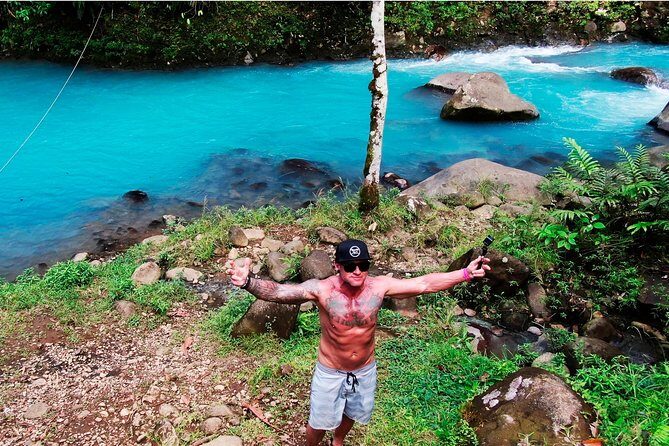 Private Tour Rio Celeste, Waterfalls, Rainforest, Sloth Encounter - Who Will Love This Tour?