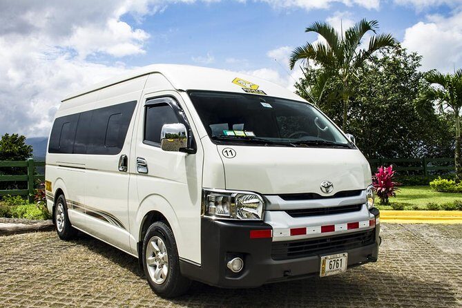 Private Transfer La Fortuna To Int. Airport Liberia From 1 to 6 passengers - In-Depth Review of the La Fortuna to Liberia Airport Transfer