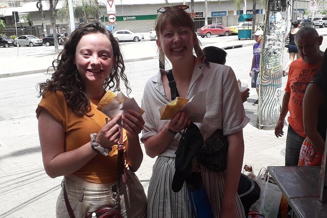 Rocinha Local Tour - Lunch at a Family Restaurant