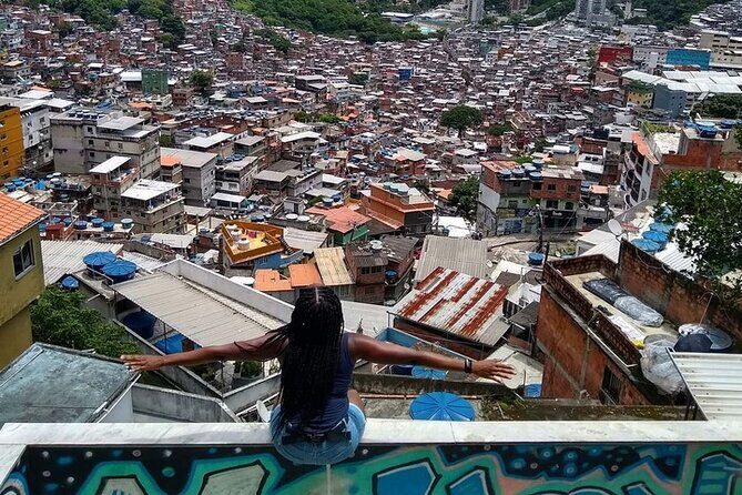 Rocinha Walking Tour: Get a Feel for the Brazil's Largest Favela (Shared Group) - A Closer Look at the Rocinha Walking Experience