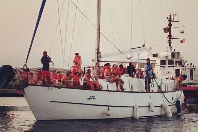 Sailing to Tayrona with Luis and his team: Unique! - Who Should Consider This Tour?