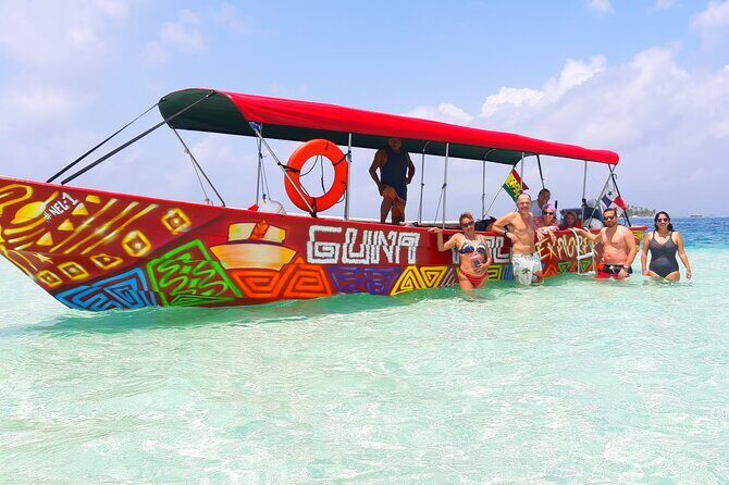 San Blas Islands Tour, 4 Sites & Welcome Drink - Transportation and Group Size