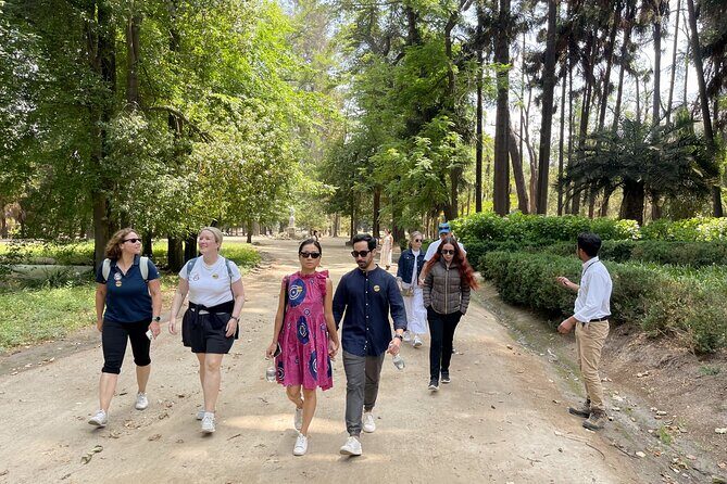 Santa Rita Vineyard Tour with Lunch An unforgettable experience! - Who Will Love This Tour?