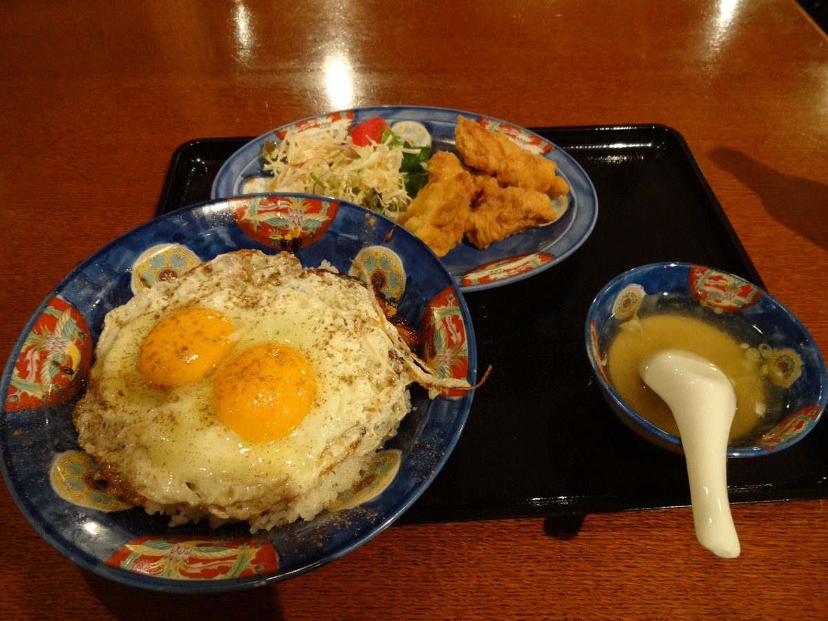 Yakibuta tamago meshi grilled pork belly over rice with egg, the signature dish of Imabari