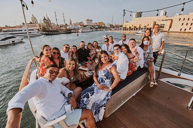 Sibarita Master 85' luxury 90 min Sunset Tour Open Bar - A Closer Look at the Experience