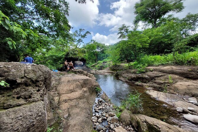Tamanique Waterfalls Complex Trek + El Tunco Beach - Exploring the Tour in Detail