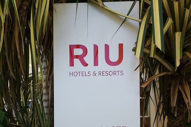 Transfers to or from Riu Palace or Riu Guanacaste - An In-Depth Look at the Transfer Experience