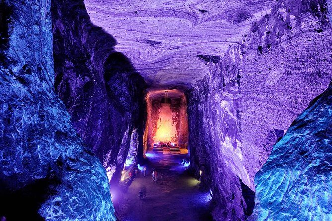 VIP Private Transfer to Salt Cathedral Zipaquira from Bogota - FAQ