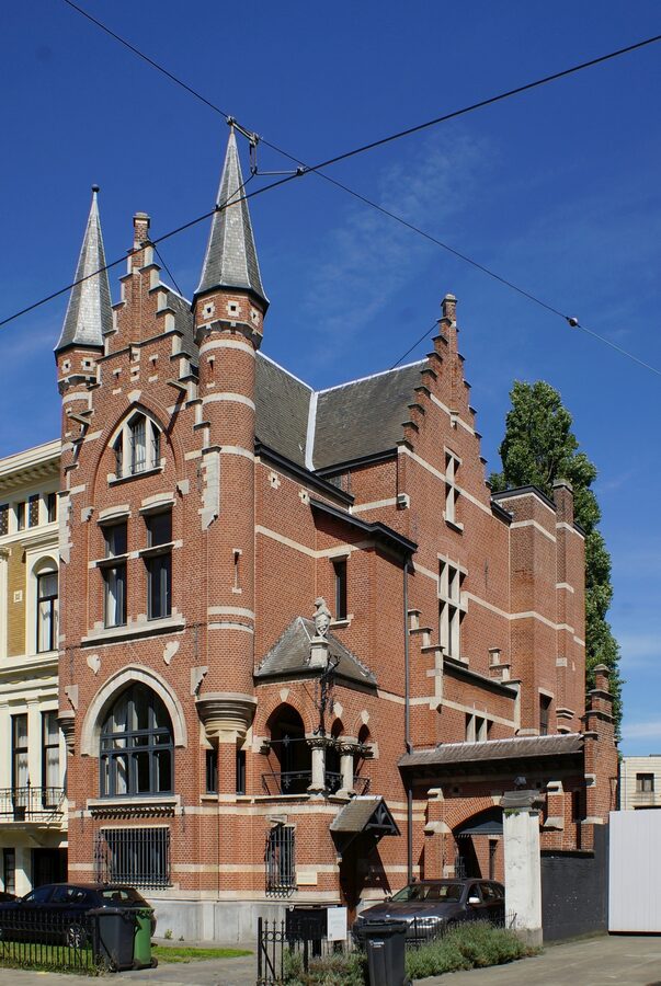 Cogels-Osylei Art Nouveau facade Berchem Antwerp