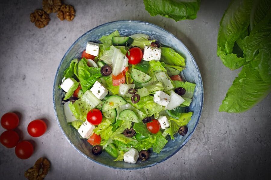 Greek salad feta vegetables