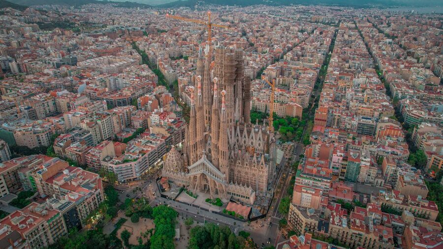 Aerial photograph of Barcelona cityscape showing Sagrada Familia