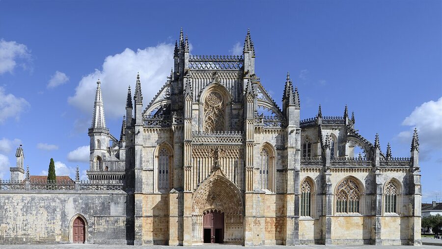 Batalha Monastery main facade