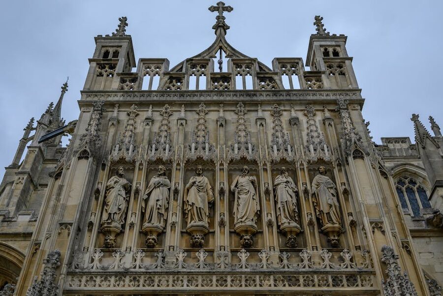 Bath Abbey stone carvings facade