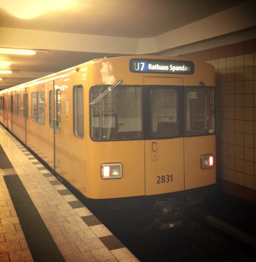 Berlin U-Bahn yellow train platform