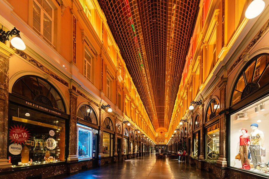 Galeries Royales Saint-Hubert interior arches HDR Brussels