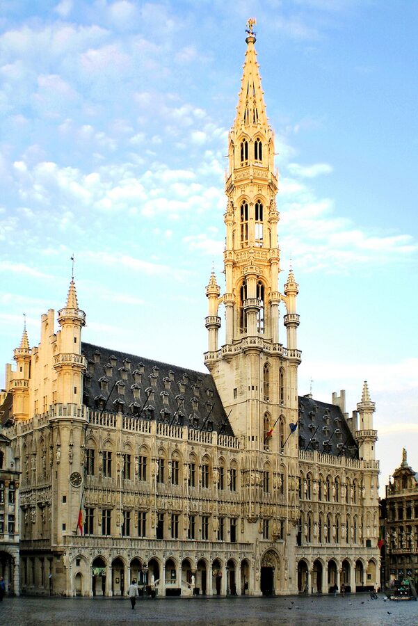 Hotel de Ville Brussels Town Hall full view starting point of walking tour