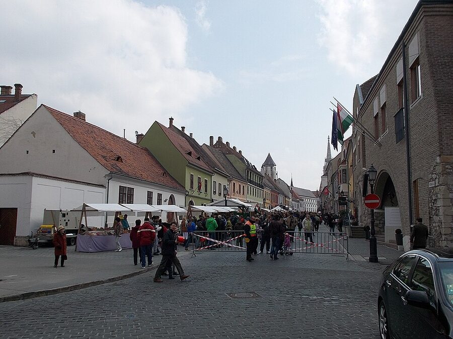 Fortuna Street fair in Buda Castle Quarter