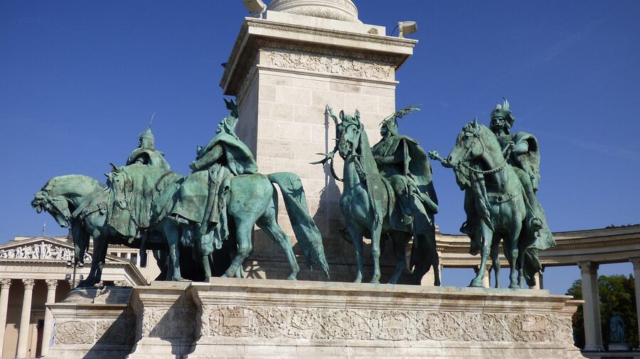 Heroes Square monument Budapest with millennium column