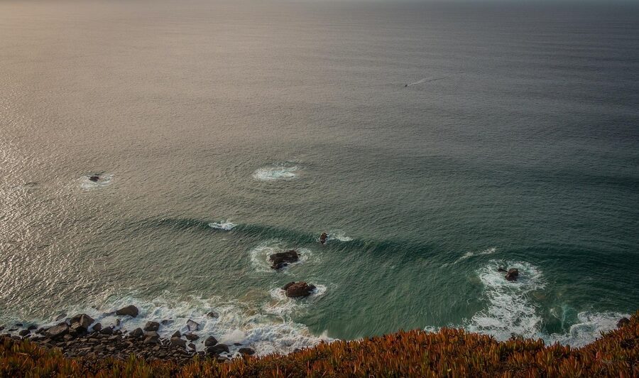 Cabo da Roca cliffs and Atlantic Ocean waves