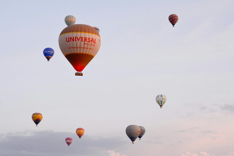 Hot air balloon basket passengers