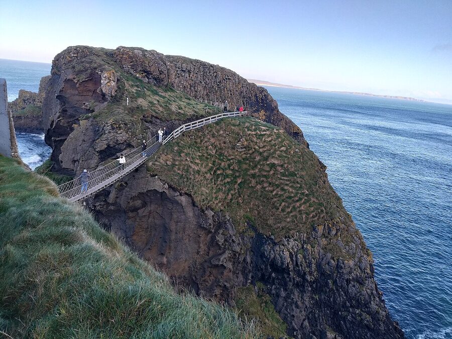 Carrick-a-Rede rope bridge from above