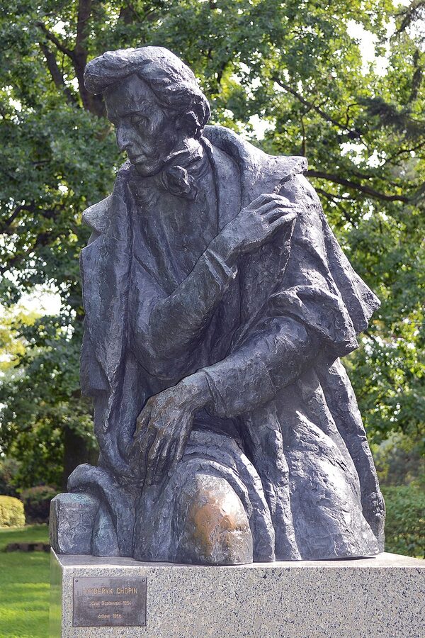 Zelazowa Wola Chopin Monument by Goslawski sculpture