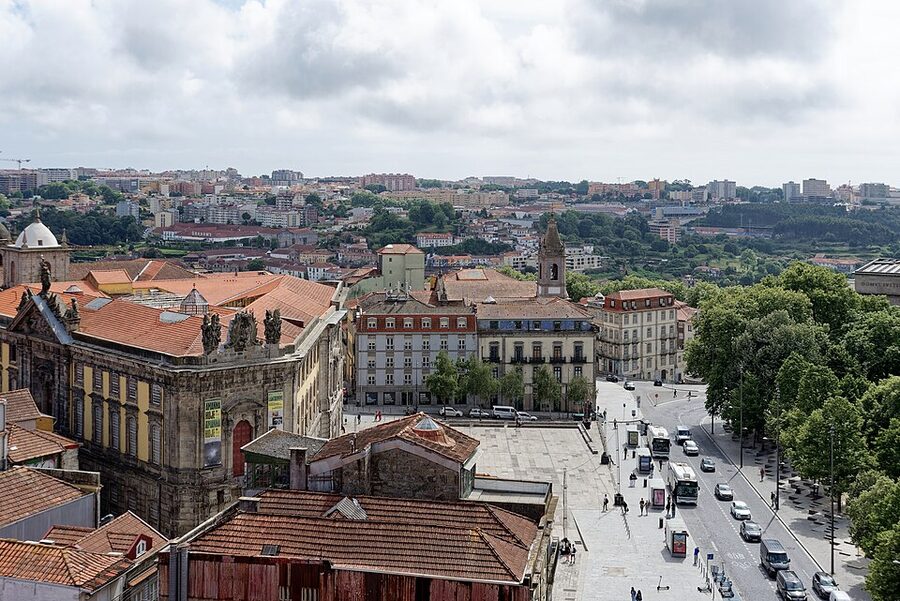 Western view from Clerigos Tower over Porto