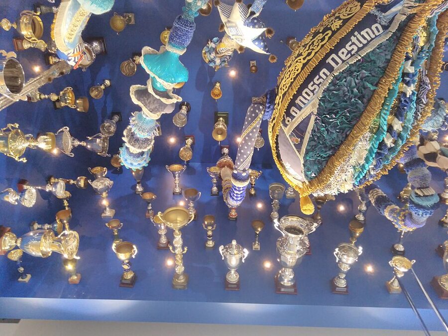 Dragon and trophies on the ceiling at FC Porto