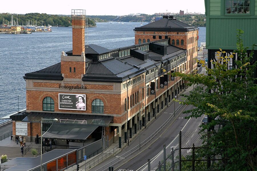 Stora Tullhuset housing Fotografiska seen from Katarinavägen