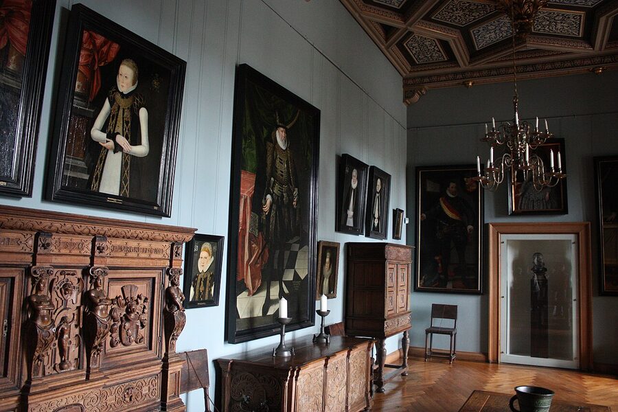 Frederiksborg Castle Chapel interior