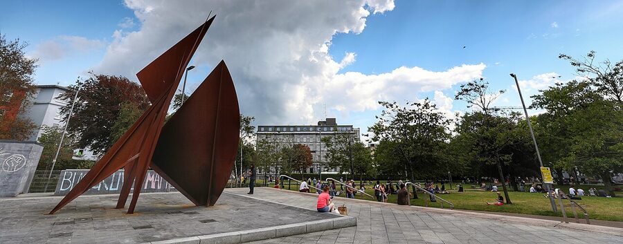 Galway Eyre Square city centre