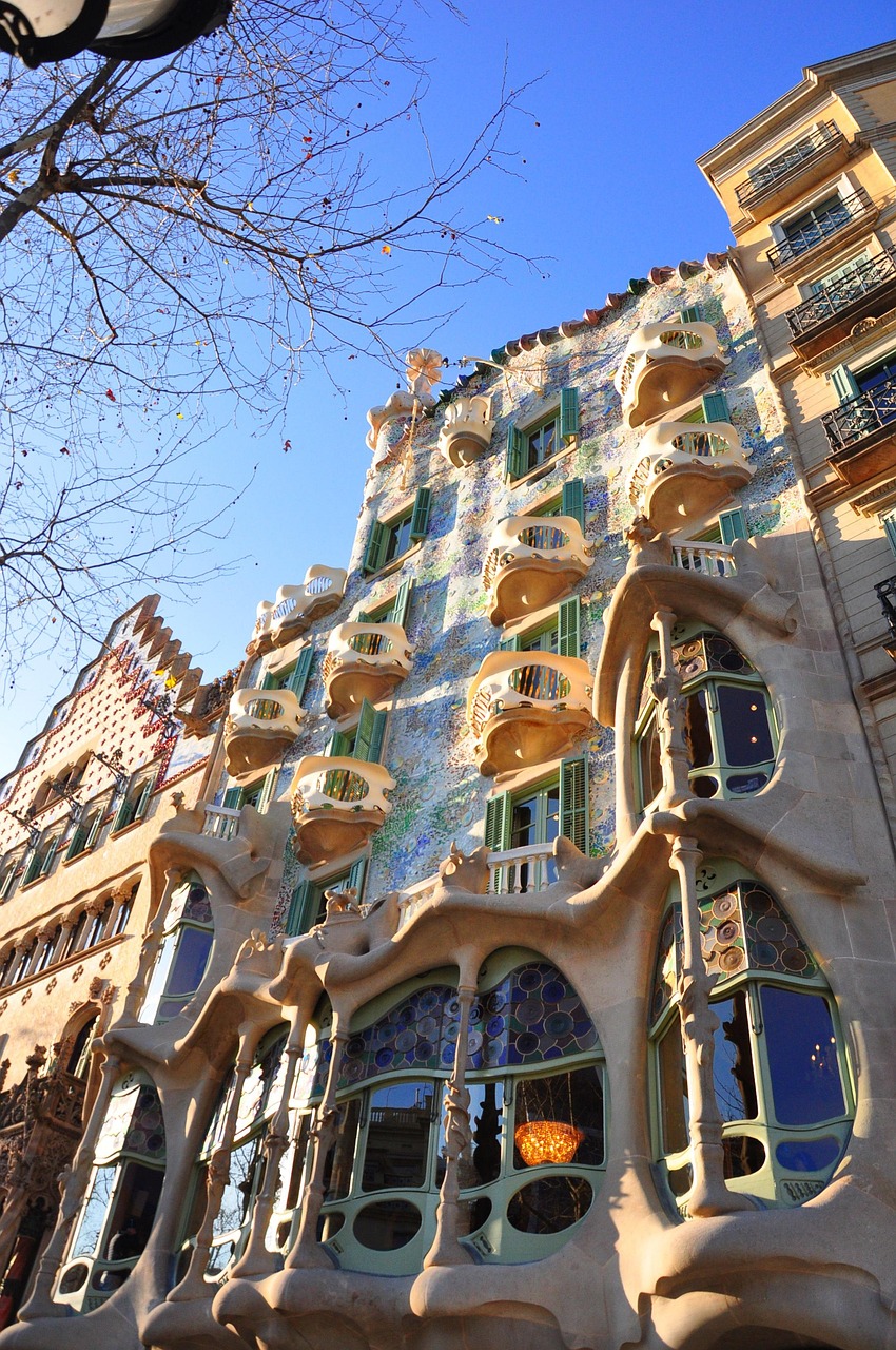 Casa Batllo Gaudi architecture facade Barcelona