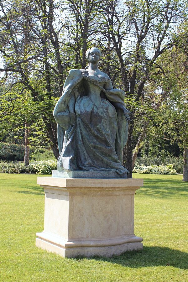 Statue of Maria Theresa in the Gödöllő Palace park