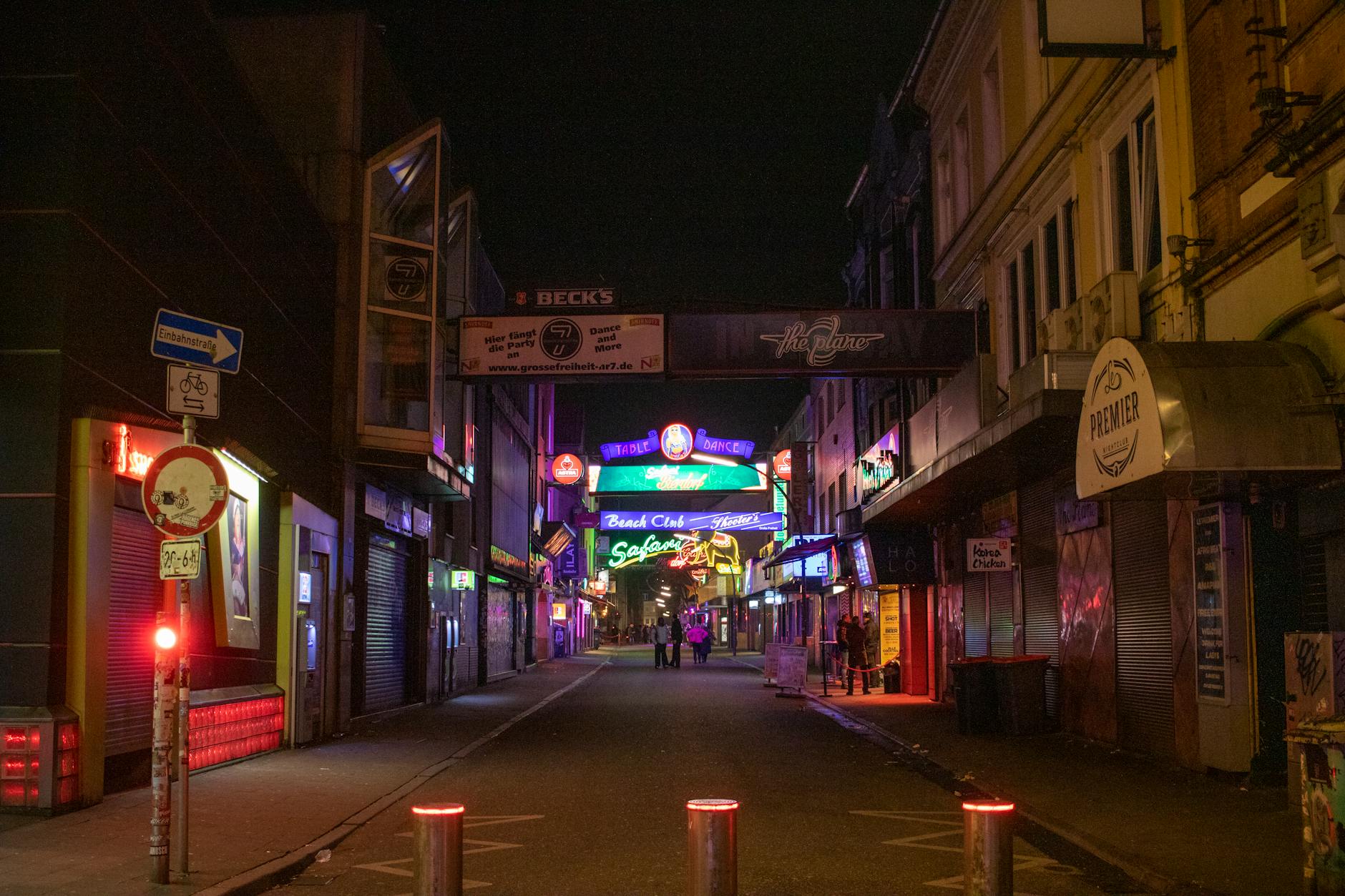 Grosse Freiheit street nightlife in Hamburg Reeperbahn area