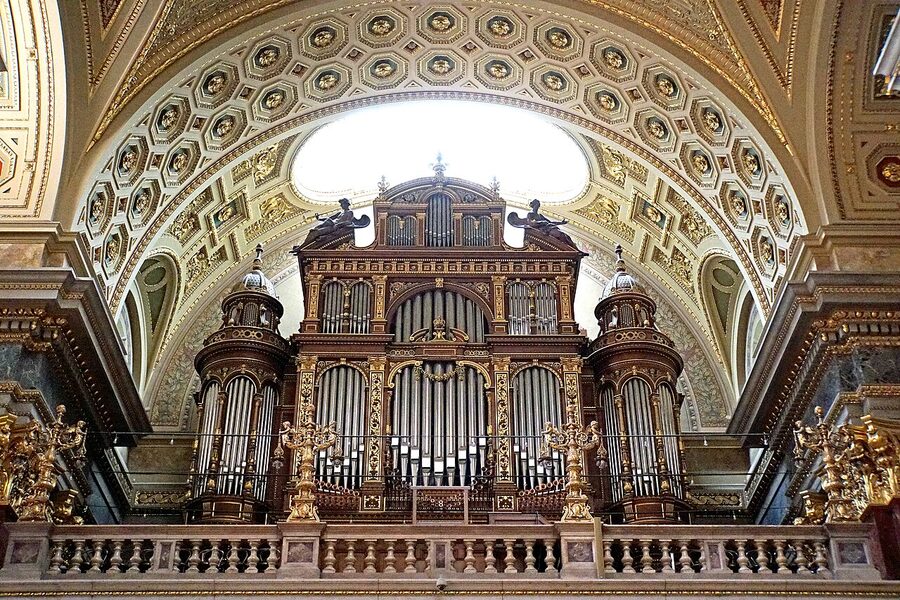 St Stephens Basilica grand organ wide view from the nave