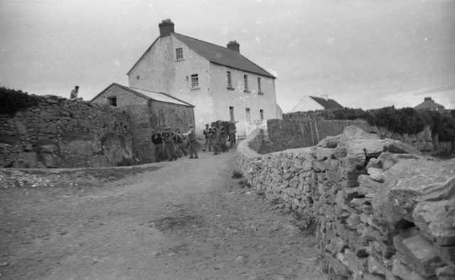 Inisheer Aran Islands horse cart